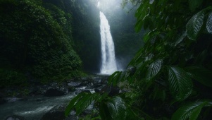 瀑布风景